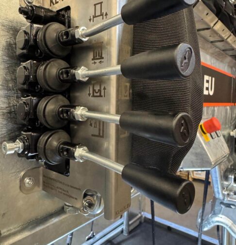 1.2.4._KLAUX.EU_Chroom_10